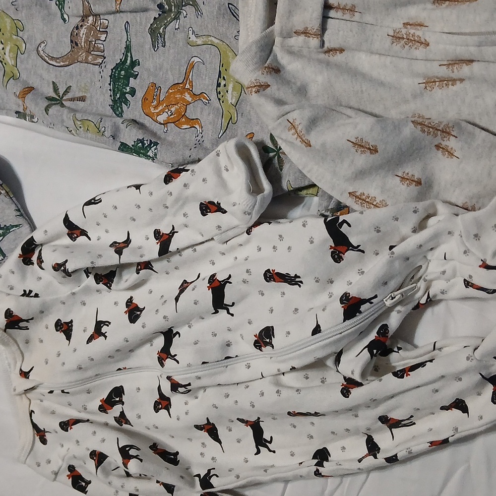 4 infants all in one sleepers